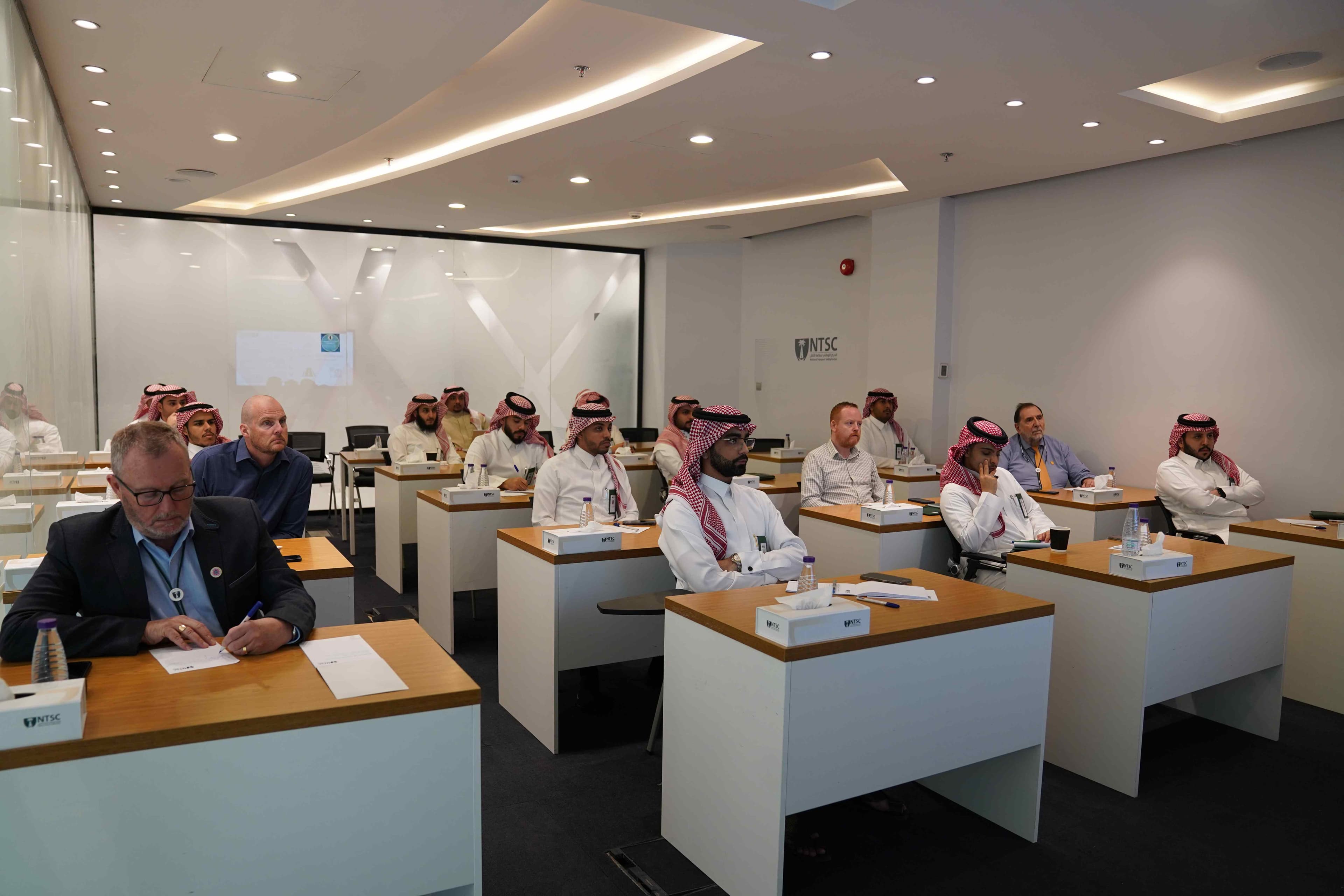 ورشة عمل "إجراءات إدارة العمليات والتحكم"